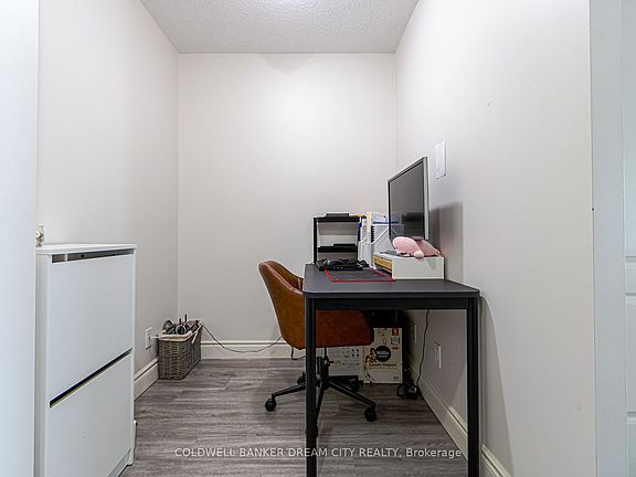 3rd image of 60 Town Centre Ct #1106