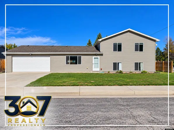 401 W Marble St, Guernsey, WY 82214