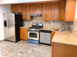 140-22 33rd Ave #3, Flushing, NY 11354