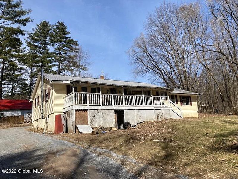 5th image of 5521 Grove Way