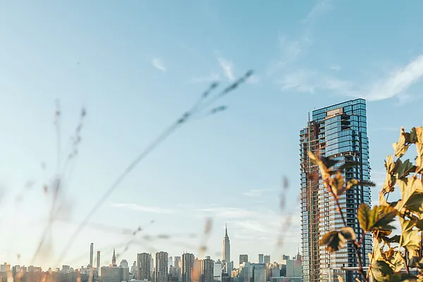 Rented by Nooklyn NYC LLC | media 51