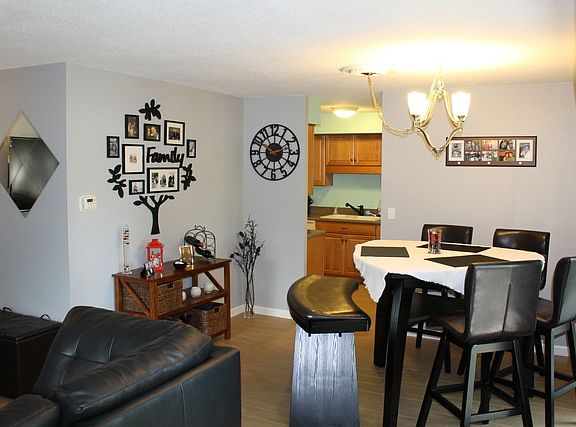 2nd image of 35 S Baybrook Dr Unit 110
