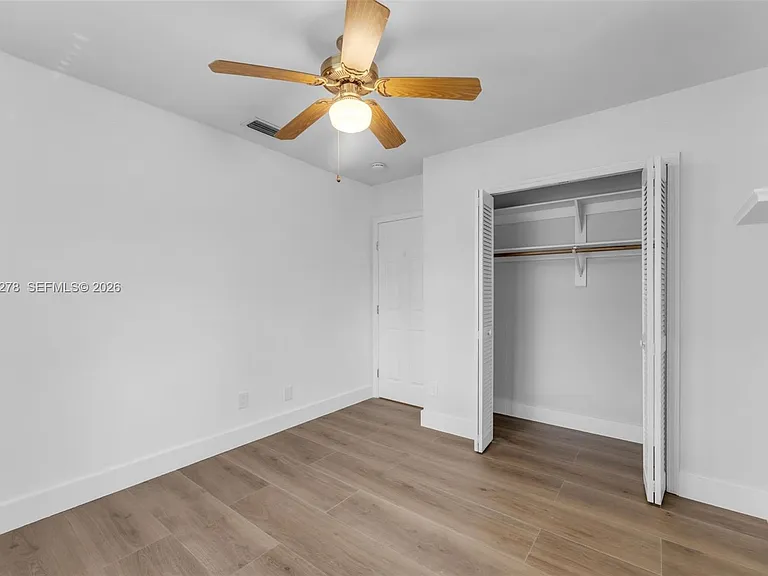 9121 Ridgeland Dr — Photo 16