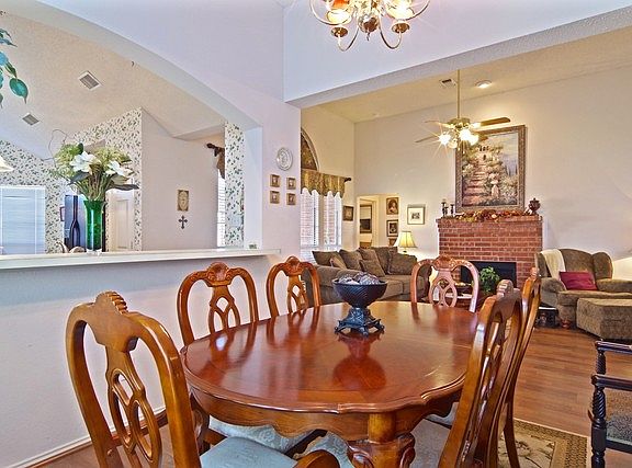 4th image of 7713 Caribou Ct