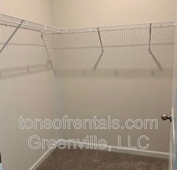 938 Pineland Dr — Photo 13