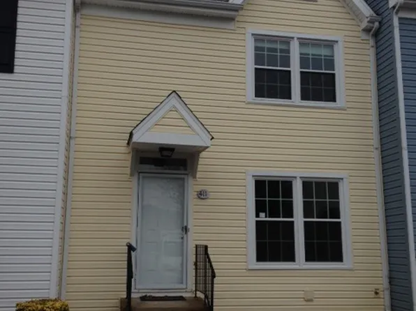 411 Madison Ct, Stafford, VA 22556