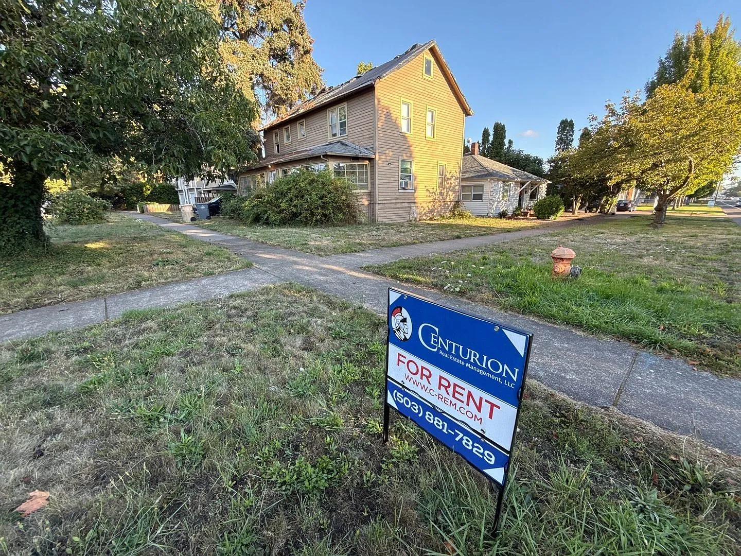 1 bed, 1.0 bath, 195 sqft, $550 — Photo 2