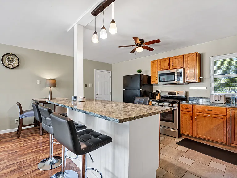 266 Ramsey Ln — Photo 8