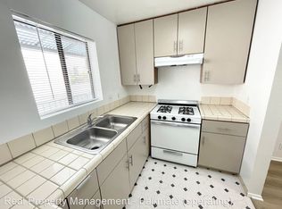 284 S Union Ave #B, Los Angeles, CA 90026