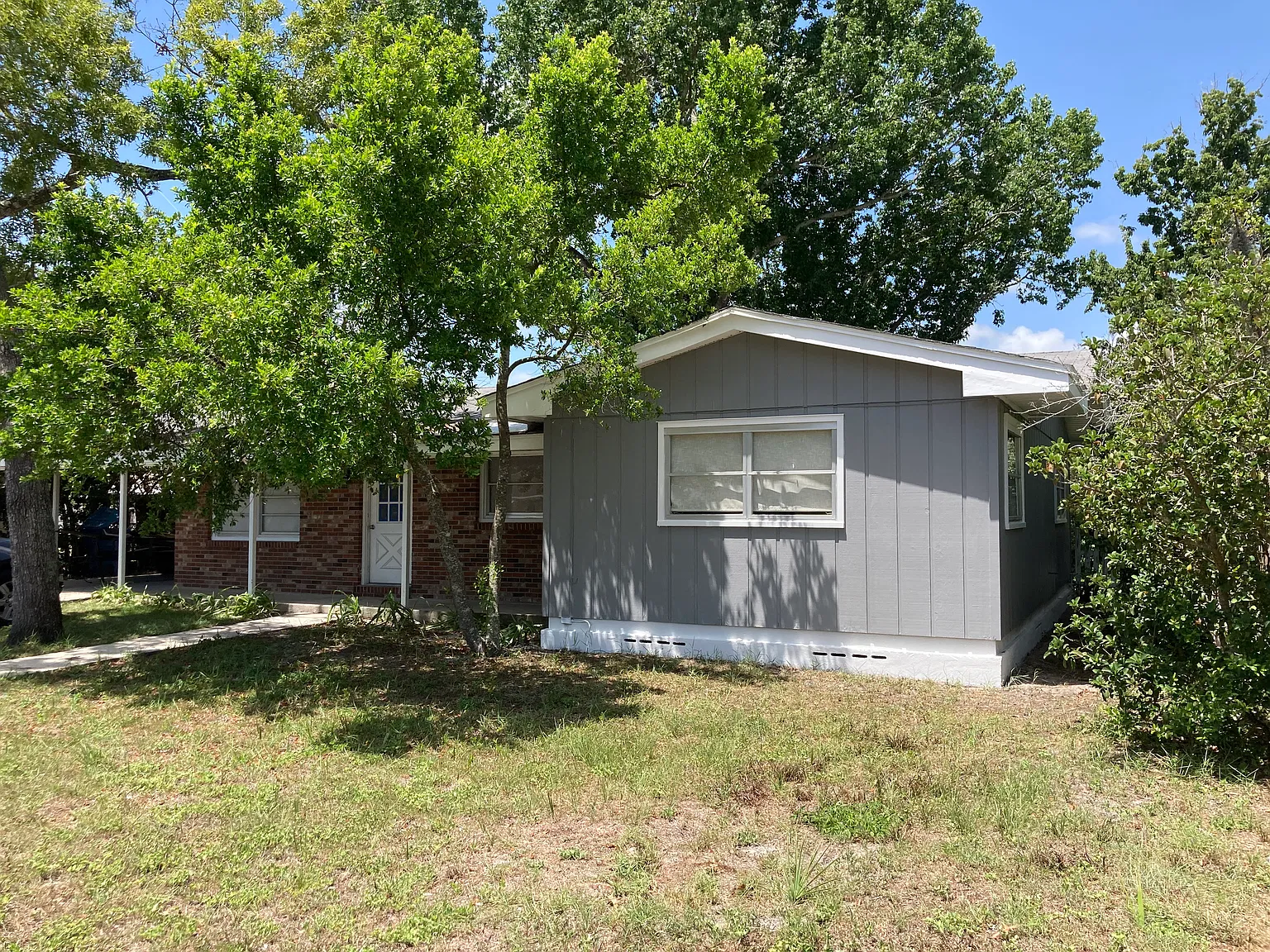9129 Lester Ln — Photo 1