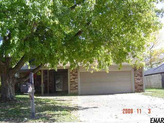 1st image of 307 Dogwood Ln