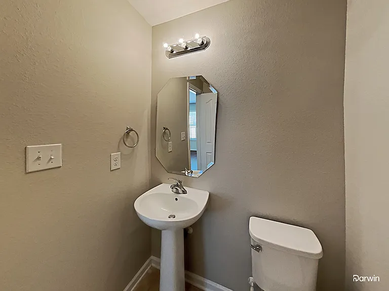 5615 Graypark Dr — Photo 11