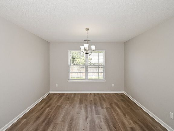 4th image of 7425 Hunters Horn Dr