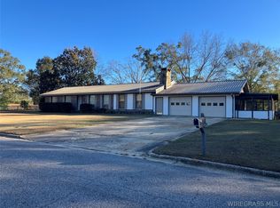 215 Chambers St, Enterprise, AL 36330
