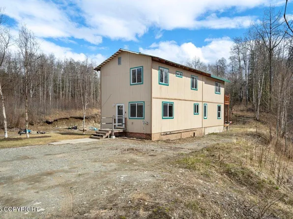 11701 E Norman Ave, Palmer, AK 99645