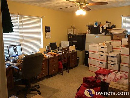 Beddroom/ Office #2