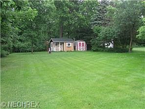 3rd image of 2159 Garden Dr