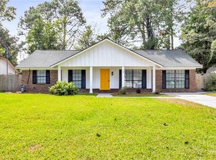 13 Oxford Ct, Savannah, GA 31419