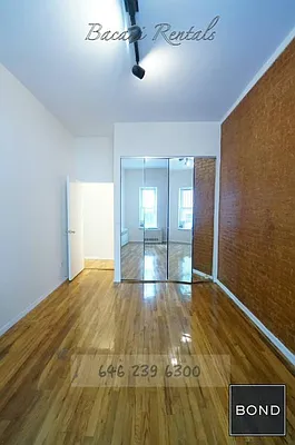 Rented by Bond New York | media 13