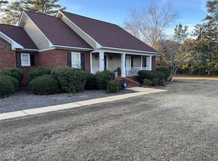 106 Silver Leaf Dr, Albany, GA 31721