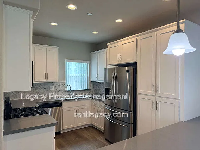4426 Dry Creek Rd — Photo 9