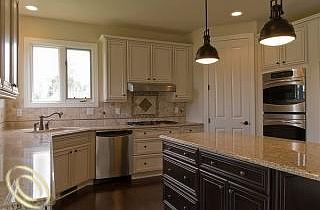 4th image of 16005 Pine Valley Dr