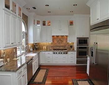 4th image of 4627 Longview Dr