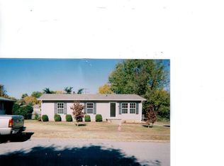 808 Bluebird Ct, Hopkinsville, KY 42240