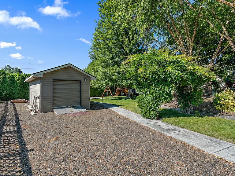 3234 N Nuova Ave — Photo 30