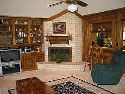 3rd image of 18014 Longmoor Dr