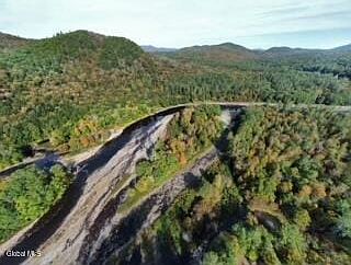 dji_fly_20250921_102502_443_175846495820