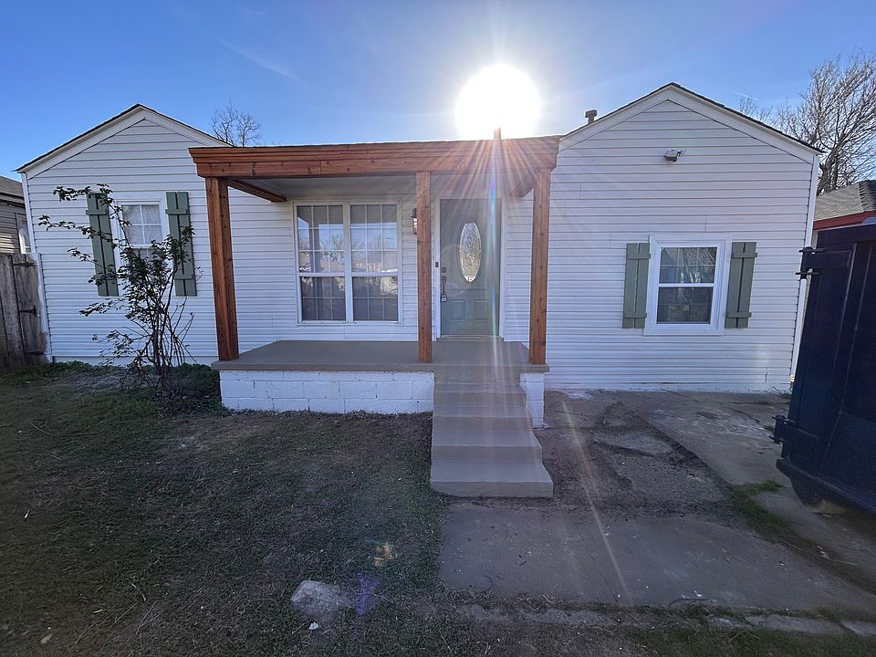 1st image of 3121 S Dumas Ln