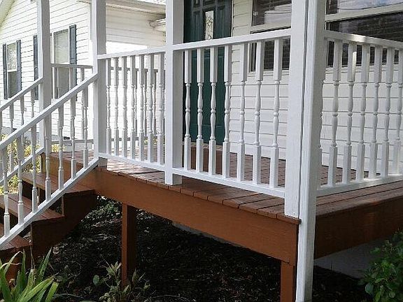 Covered Front Porch