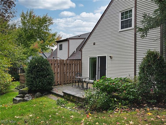 4th image of 1731 Stone Creek Ln