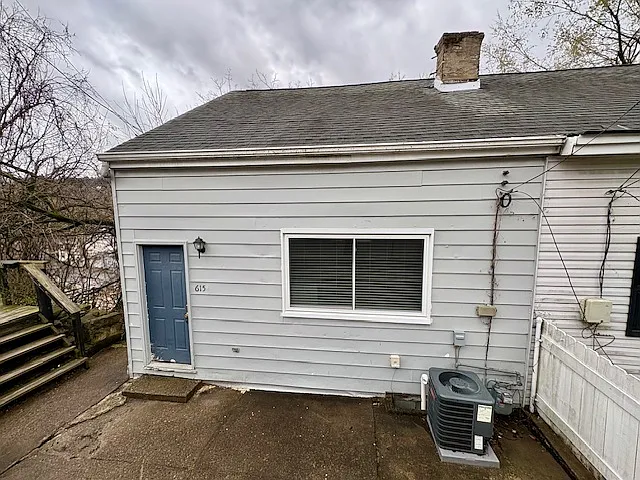 615 Patrick St photo 1