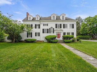 800 High St, Dedham, MA 02026