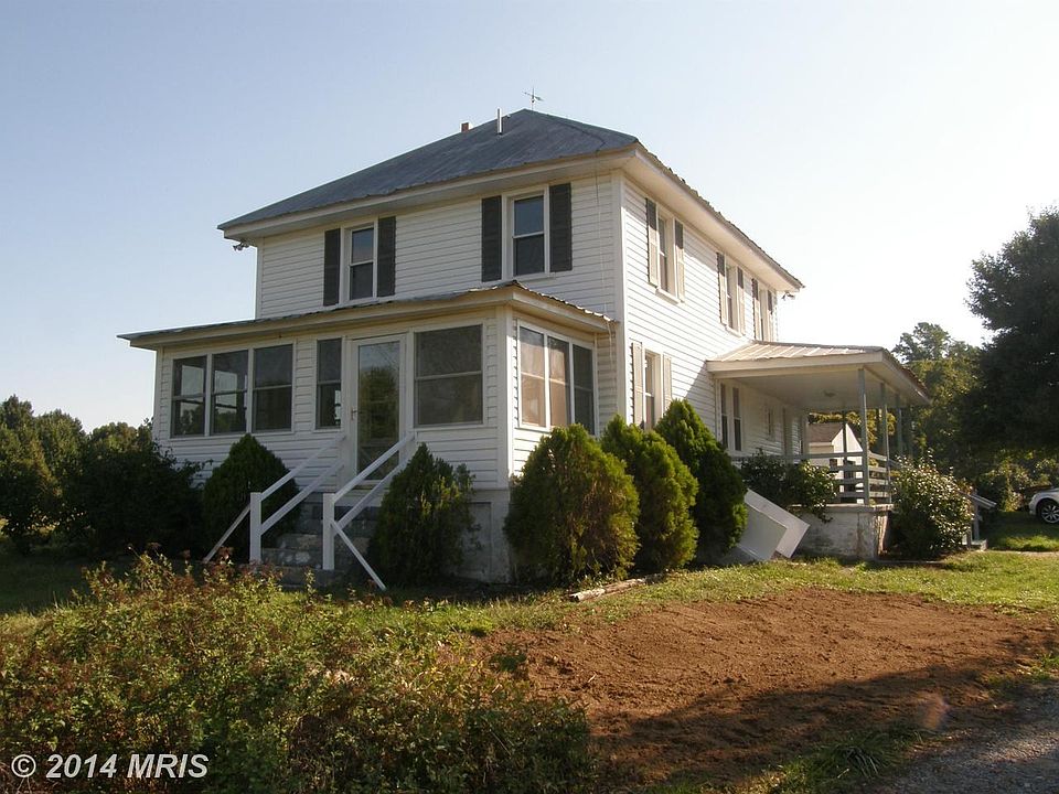 Exterior (Front)