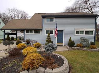 60 Southwood Dr, Old Bridge, NJ 08857