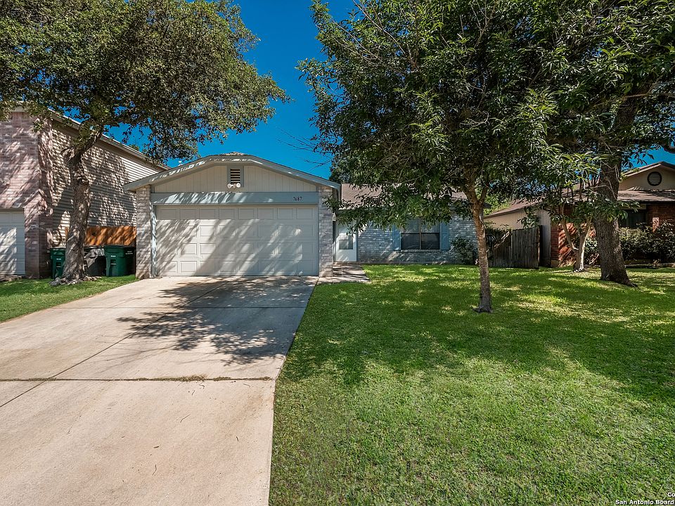 1st image of 7687 CASCADE OAK DR