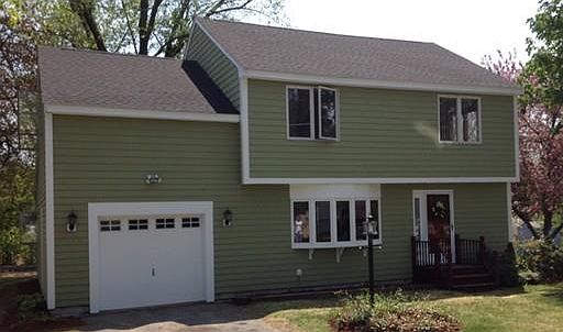 2nd image of 18 Lincoln Dr