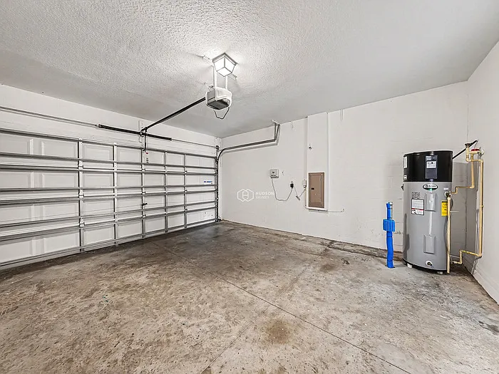 1941 Hawks View Dr — Photo 23