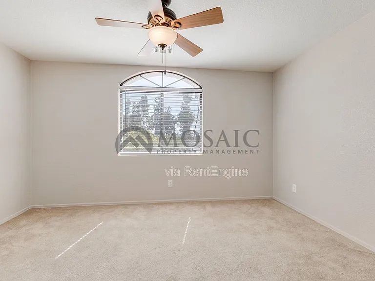 280 S Elizabeth Way #27 — Photo 20