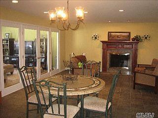 3rd image of 4013 Darby Ln
