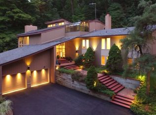 610 Dakota Trl, Franklin Lakes, NJ 07417
