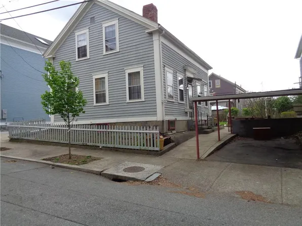 107 Sheldon St, Providence, RI 02906