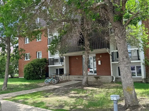 19 Centennial Street #12, Regina, SK S4S 6P8