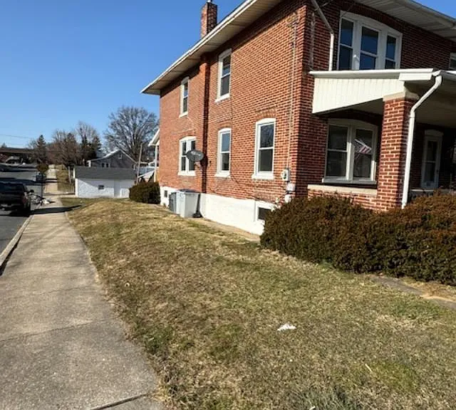 849 Chestnut St — Photo 23