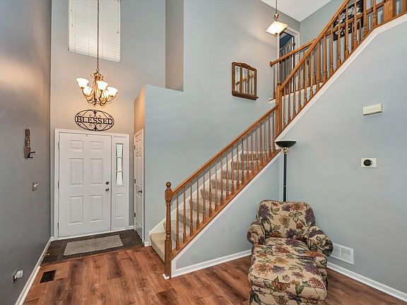 2nd image of 17610 S Gilbert Dr #17610