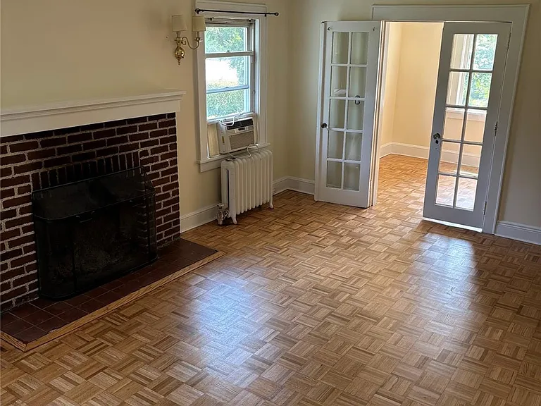 15 Ferncliff Rd — Photo 4