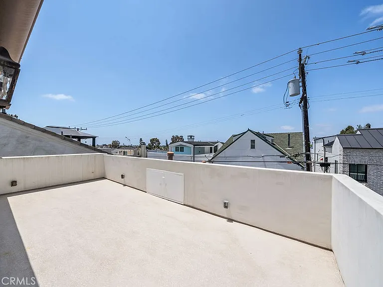 619 1/2 Poppy Ave — Photo 12